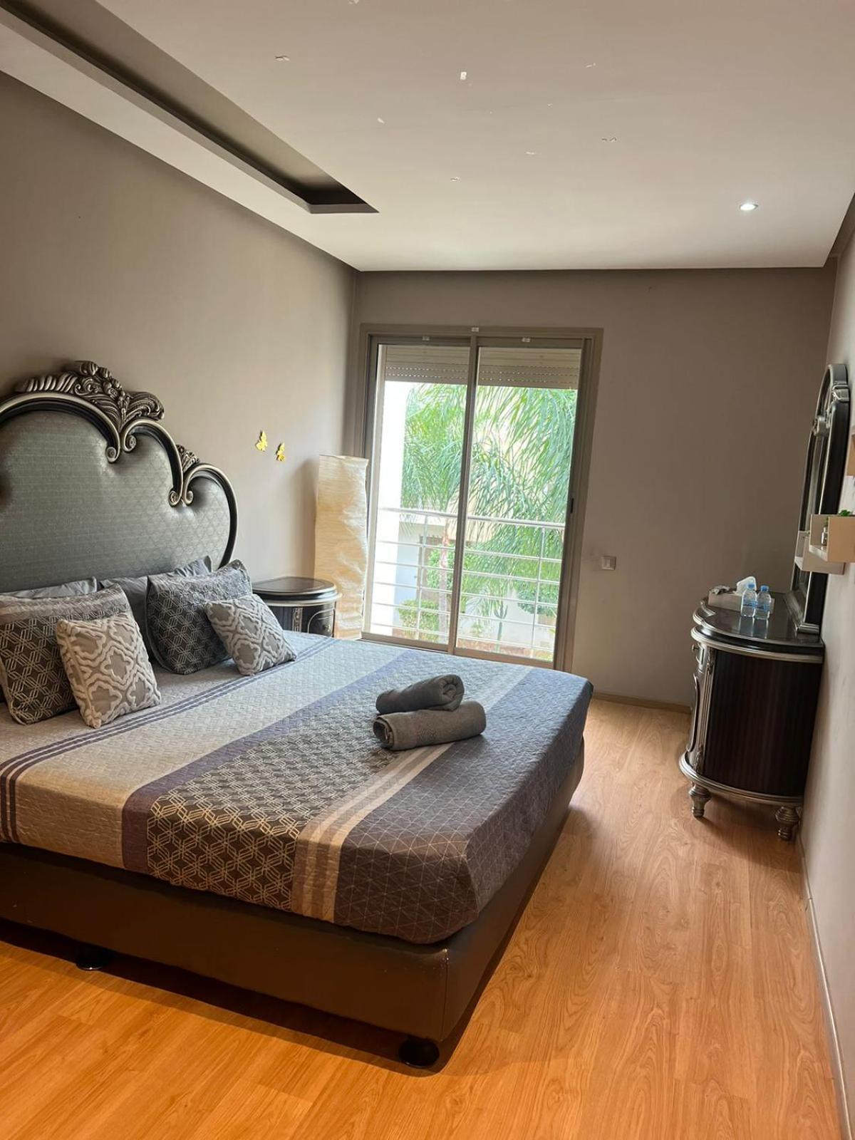 Prestigia Luxury Apartment